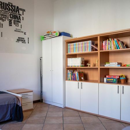 La Dimora Degli Elfi Casa Vacanza Pavia Bagian luar foto