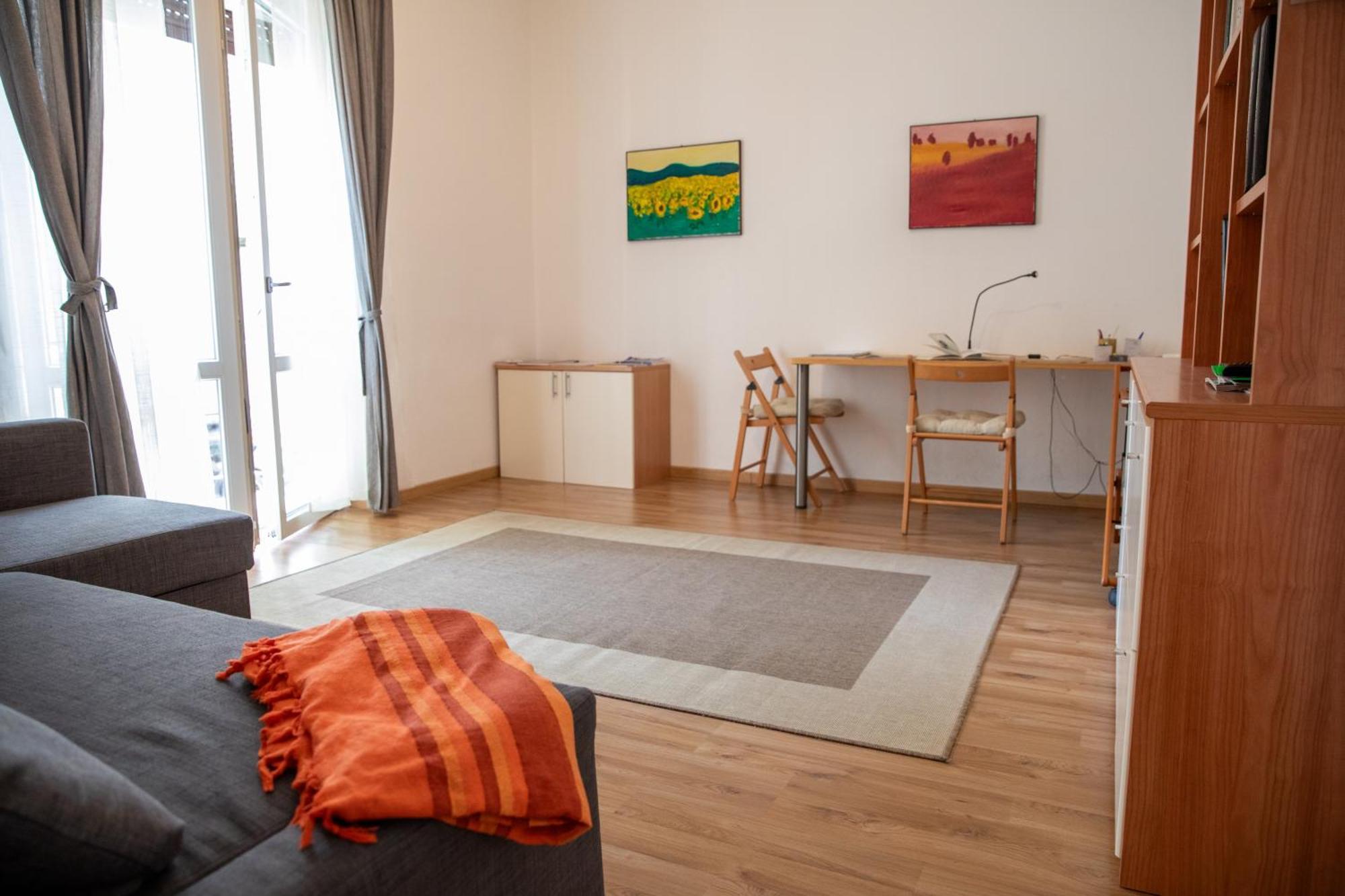 La Dimora Degli Elfi Casa Vacanza Pavia Bagian luar foto