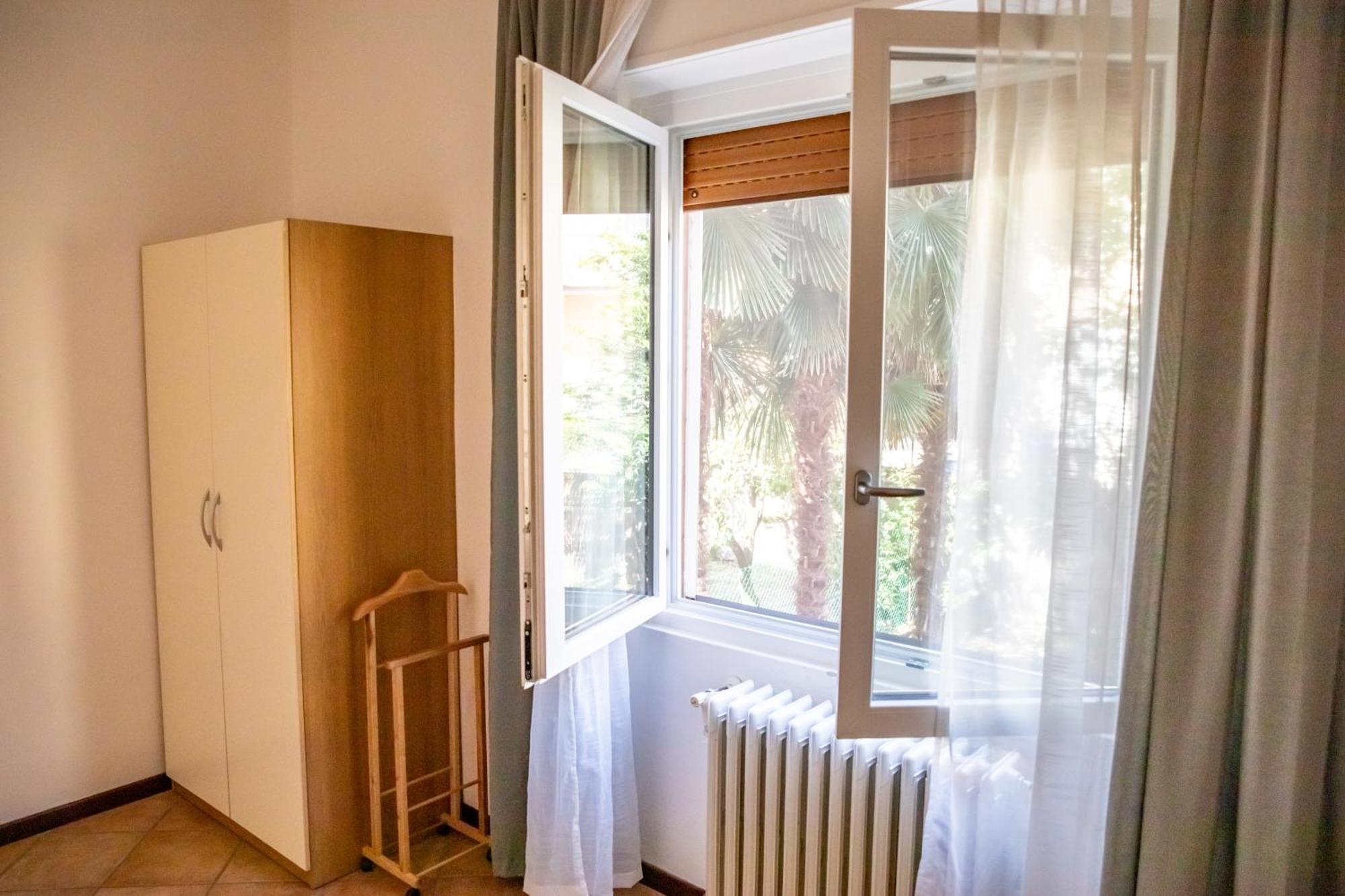 La Dimora Degli Elfi Casa Vacanza Pavia Bagian luar foto
