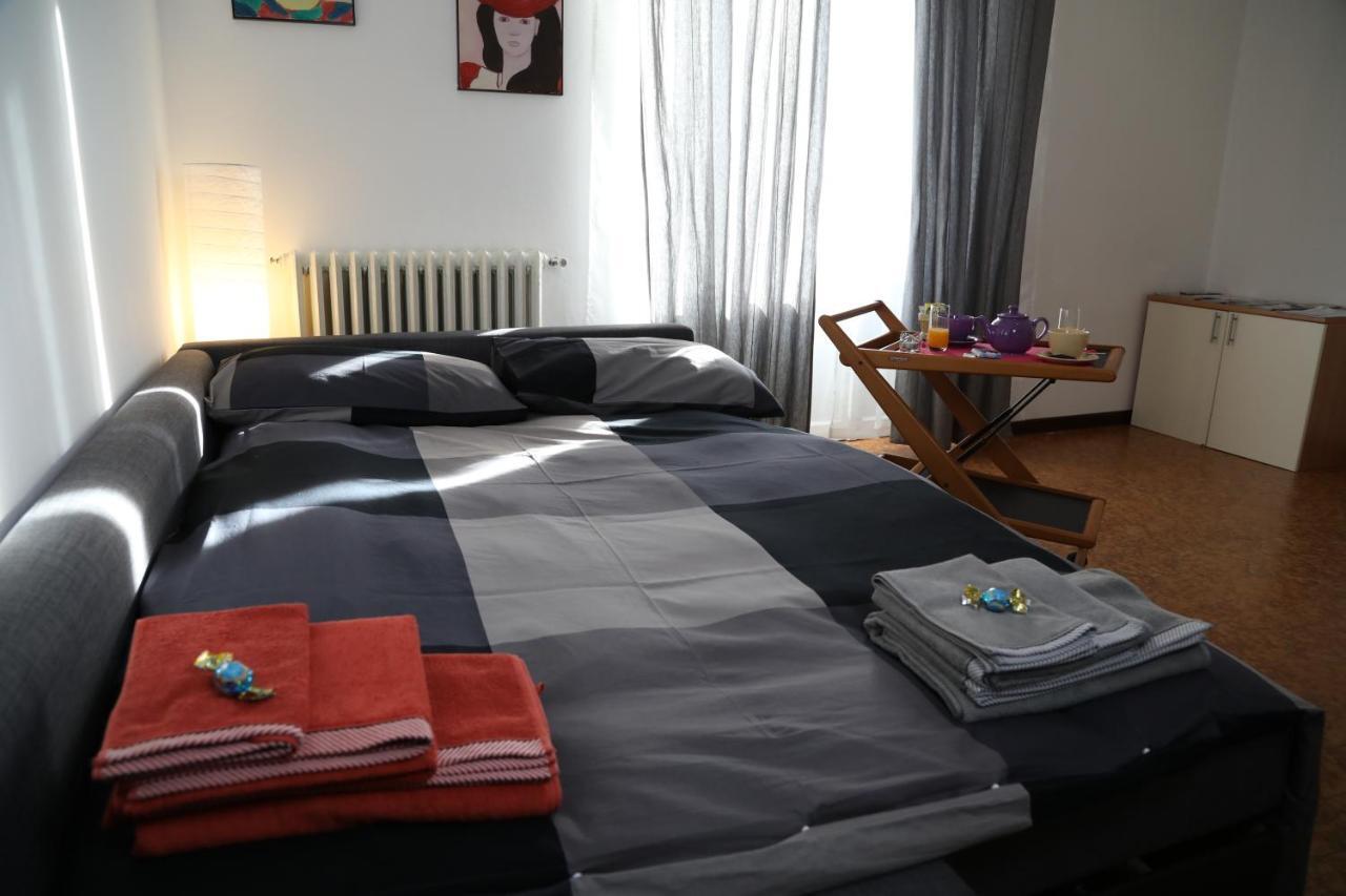 La Dimora Degli Elfi Casa Vacanza Pavia Bagian luar foto