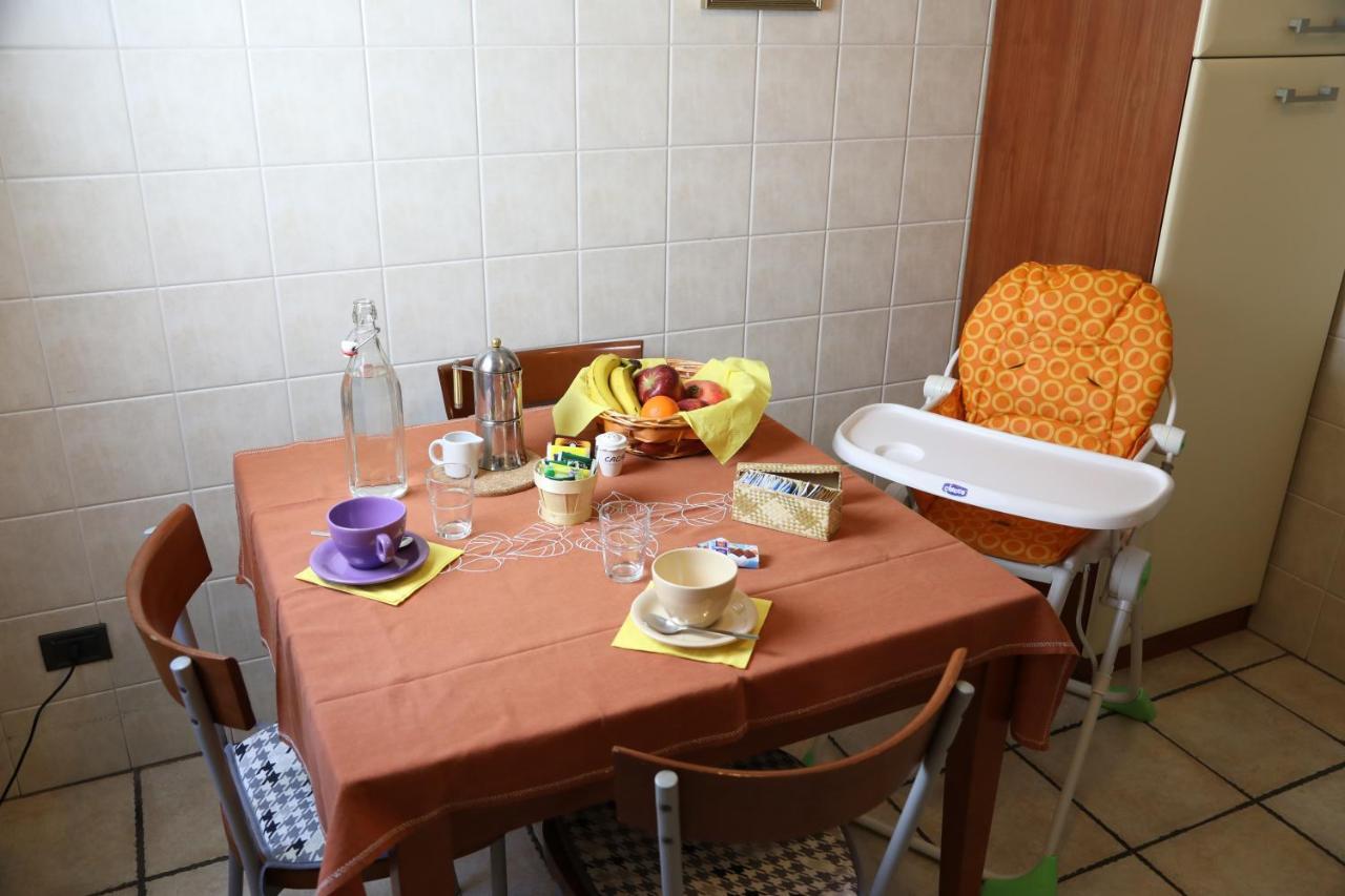 La Dimora Degli Elfi Casa Vacanza Pavia Bagian luar foto
